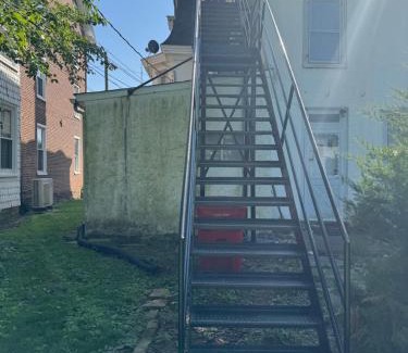 Souderton Apartment | Third Floor loft 2bed 1 bath Historic district