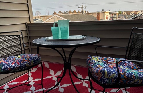 Seaside Heights Condo | This amazing condo will make you feel at home away from home near the ocean.n