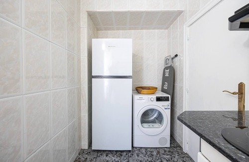 Cornella de Llobregat Apartment | This apartment is a 2 bedroom(s), 1 bathrooms, located in Cornellà de Llobregat, Catalunya.