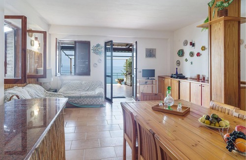 San Mauro Cilento House | This apartment is located only about 70 meters as the crow flies from the sea and is therefore ideal