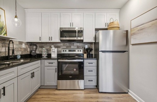 Hampton Apartment | This apartment is a 1 bedroom(s), 1 bathrooms, located in Hampton, VA.