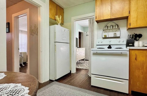Oneonta Apartment | This apartment is a 1 bedroom(s), 1 bathrooms, located in Oneonta, NY.