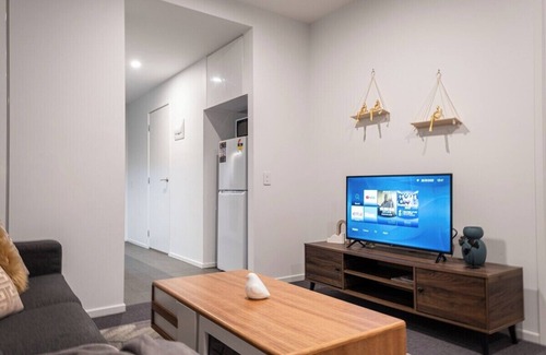 Footscray Apartment | This apartment is a 2 bedroom(s), 2 bathrooms, located in Footscray, VIC.