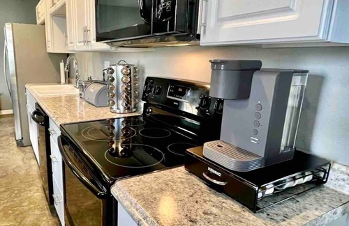Marion Apartment | This apartment is a 2 bedroom(s), 2 bathrooms, located in Marion, IN.