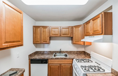 Downtown Harrisburg Apartment | This apartment is a 2 bedroom(s), 2 bathrooms, located in Harrisburg, PA.