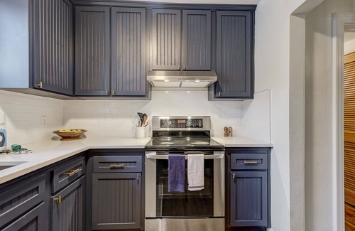 Riverside Apartment | This apartment is a 1 bedroom(s), 1 bathrooms, located in Jacksonville, FL.