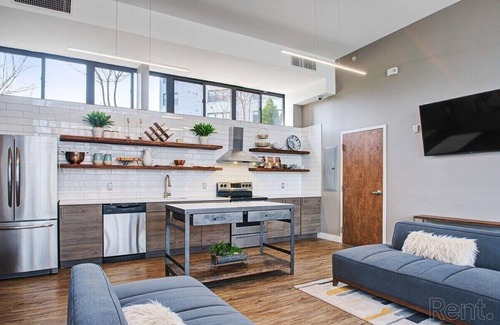 East Falls Apartment | This apartment is a 1 bedroom(s), 1 bathrooms, located in Philadelphia, PA.