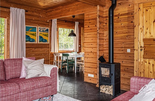 Ruurlo House | This atmospheric vacation home in Ruurlo is built in Finnish style.
