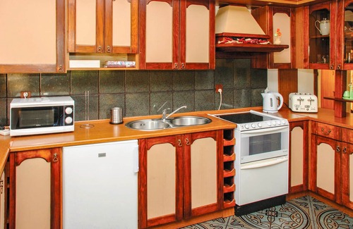 Lidzbark Warminski House | This beautiful and large holiday home is located on an enclosed plot directly on a private lake.