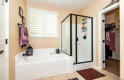 Laughlin House | This beautiful 4 bedroom, plus casita home