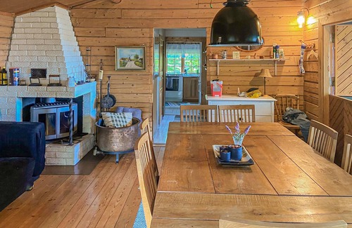 Tranas Municipality House | This beautiful cottage awaits you in a fine location by Lake Noen, in the highlands of Småland and o