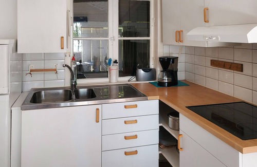 Oskarshamn House | This beautiful vacation home is located especially close to the beach and the water.
