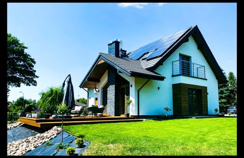 gmina Obrowo Villa | This beautifull villa is located by the wather, surrounded by forest.