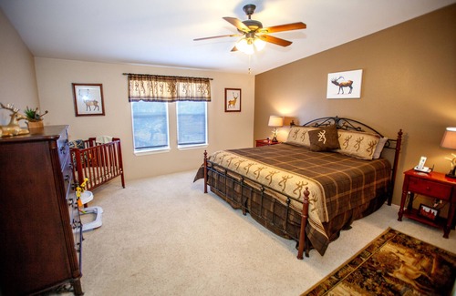 Williams House | This breathtaking one acre property is nestled in a wonderful scenic setting.