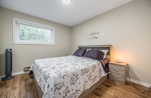 Tobermory Cottage | This cottage is a 5 bedroom(s), 2 bathrooms, located in Northern Bruce Peninsula, ON.