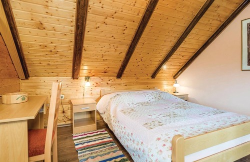 Skrad House | This cottage is located in the village Planina Skradska, on the way to the excursion destination Zel