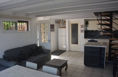 Cavaliere House | This house bay is only a few meters away. See for yourself !