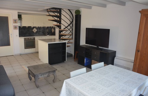 Cavaliere House | This house bay is only a few meters away. See for yourself !