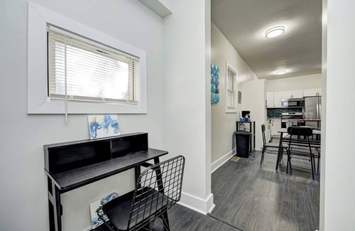 Fountain Square House | This house is a 0 bedroom(s), 2 bathrooms, located in Indianapolis, IN.