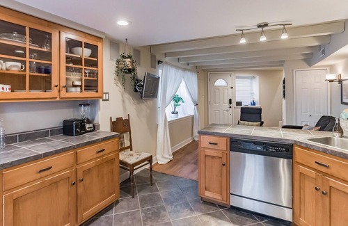 Fairmount House | This house is a 1 bedroom(s), 1 bathrooms, located in Philadelphia, PA.