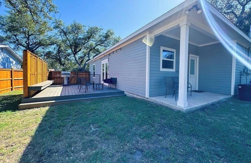 Rockport House | This house is a 2 bedroom(s), 2 bathrooms, located in Rockport, TX.
