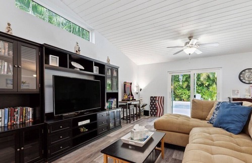Wabasso Beach House | This house is a 3 bedroom(s), 2 bathrooms, located in Vero Beach, FL.