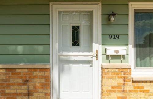 Gas City House | This house is a 3 bedroom(s), 1.5 bathrooms, located in Gas City, IN.