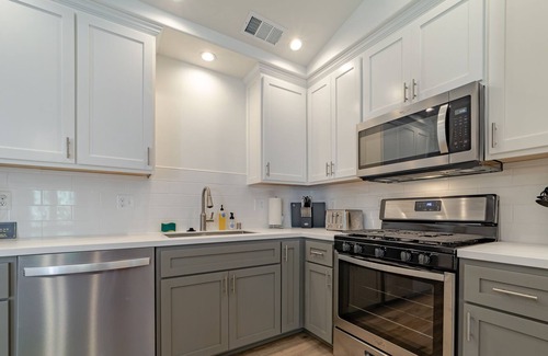 McKinleyville House | This house is a 3 bedroom(s), 2 bathrooms, located in McKinleyville, CA.