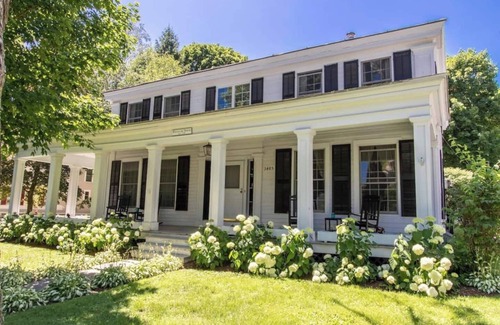 Manchester House | This house is a 4 bedroom(s), 2.5 bathrooms, located in Manchester, VT.
