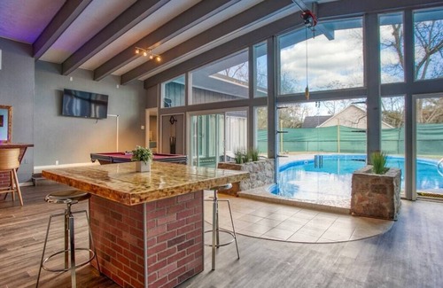 Barnesville House | This house is a 5 bedroom(s), 2.5 bathrooms, located in Barnesville, GA.