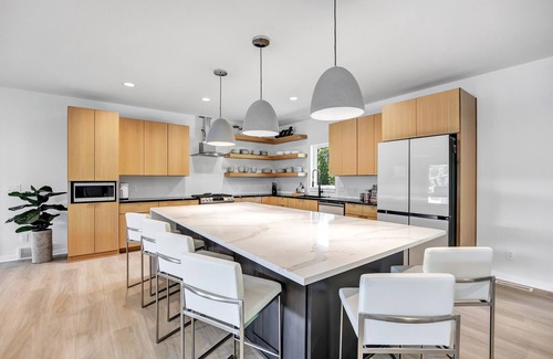 Plymouth House | This house is a 5 bedroom(s), 4.5 bathrooms, located in Elkhart Lake, WI.