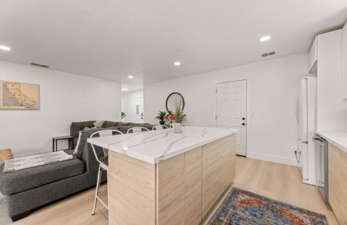 Citrus Heights House | This house is a 3 bedroom(s), 2 bathrooms, located in Citrus Heights, CA.