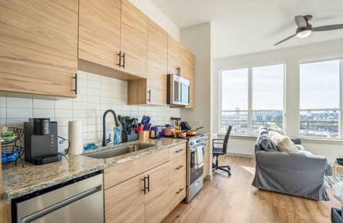 Washington Ave./ Memorial Park Apartment | This inviting living space is the perfect spot to relax and unwind