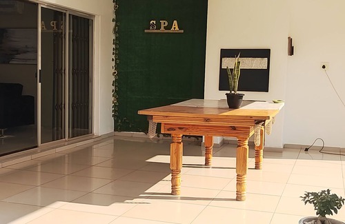 Pretoria House | This is a family friendly residential house in welcoming Pretoria.n