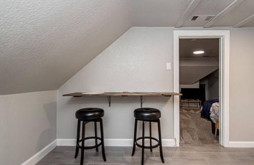 Capital View House | This is a gorgeous loft that is located in the HEART of Little Rock