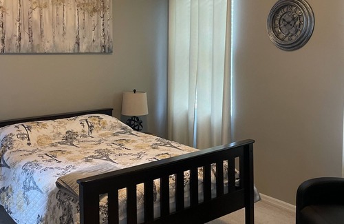 Sanford Bed & Breakfast | This is a single-family home with three bedrooms upstairs. One room for rent.