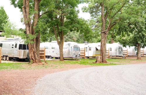 Pinetop RV Rental | This is Cliffy! Our 1967 airstream