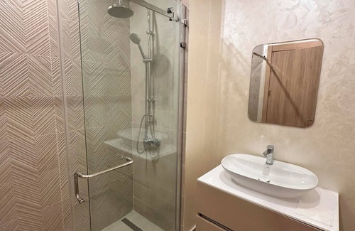 Roman Ridge Condo | This is Home