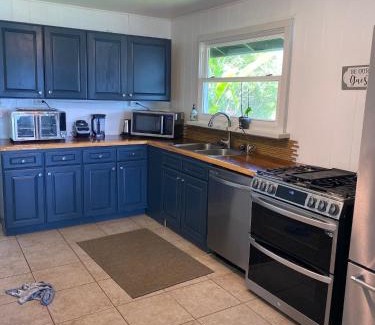 Kilauea House | This is it! Dreamy Beach, Stunning Views, Awesome Location