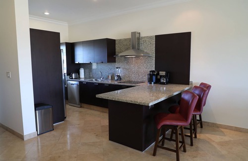 El Medano Ejidal Condo | This is the Place! 1 Block to Medano Beach 10 Min Walk to Downtown Cabo/Marina