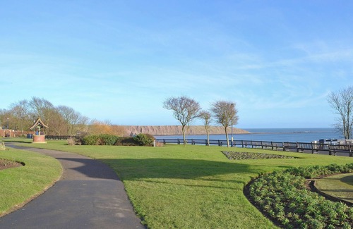 Muston Cottage | This lovely little bungalow makes for the perfect family holiday.