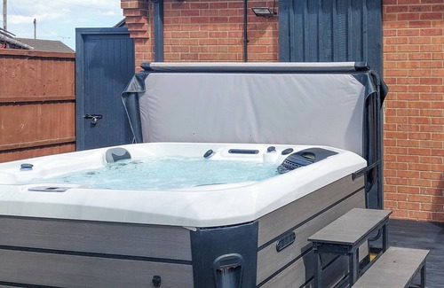 Chapel Saint Leonards Cottage | This luxury holiday let in Chapel St.