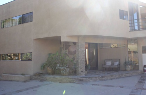 Carmel Valley House | This modern home is a bike ride away from the beach on a private street.