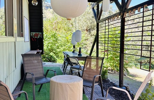 Frazier Park Villa | This mountain cabin is perfect for appreciating music and nature.