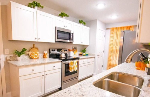 Waverly House | This Must Be THE PLACE 🧡 👉🏻Close to Legoland Park and Bok Tower Gardens!