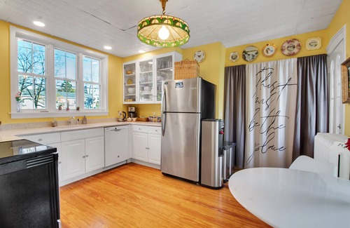 Youngstown House | This Must Be The Place Guesthouse