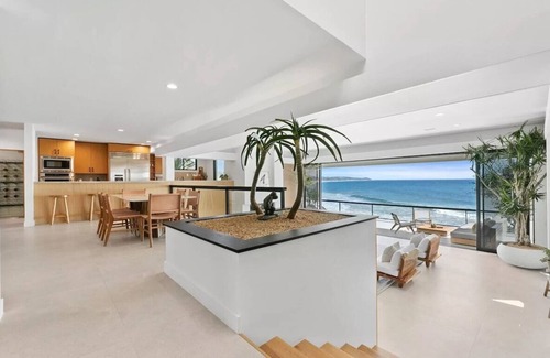 Western Malibu House | This Property once belonged to the iconic Steve McQueen