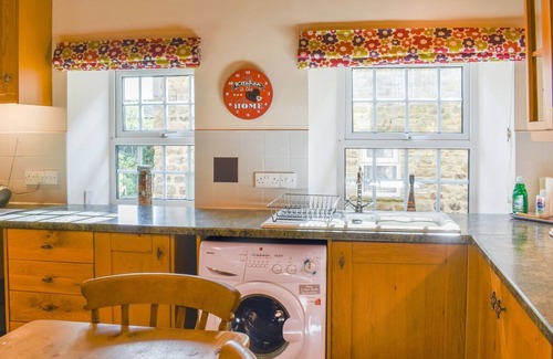 Askrigg Cottage | This quaint character dales cottage provides the ideal base for exploring Wensleydale.