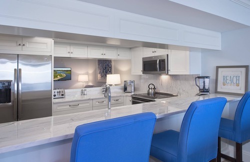 Park Shore Condo | This Renovated 11th Floor Condo That Has it All with Incredible Views