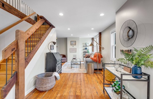 Branford Center House | This spacious 3 bed 2.5 bath historic townhouse has been completely renovated!